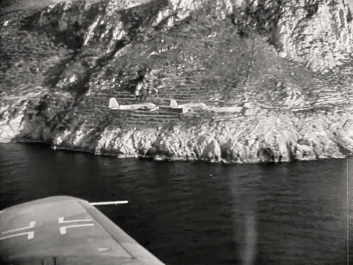 94sFHz hq05I30o .jpg