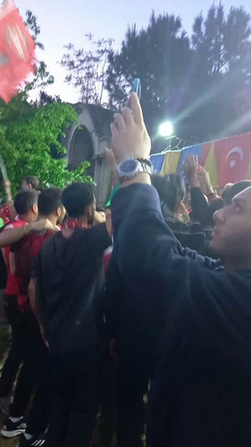 QXWOW27WtFUzquN .jpg