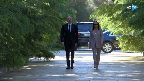 ZEY4xF fDdW0bNun.jpg