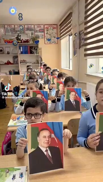 5s OYCJyGFVsE6Sy.jpg