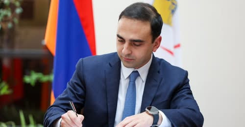 14972518524517074581?url=https%3A%2F%2Ffactor.am%2Fwp content%2Fuploads%2F2025%2F05%2F494436500 1252.jpg