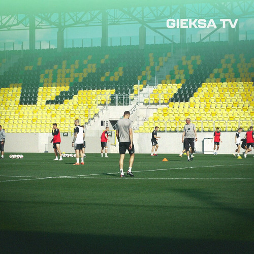 k wb92d9kACP1K3u.jpg