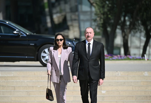 GqfxU KW0AAAnrW?format=jpg.jpg