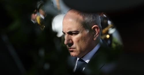 1794729943154992938?url=https%3A%2F%2Fwww.civilnet.am%2Fwp content%2Fuploads%2F2025%2F05%2Fnikol pas.jpg