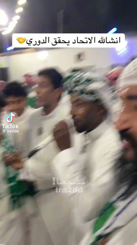 7e4g5otHKfyEsnGb.jpg