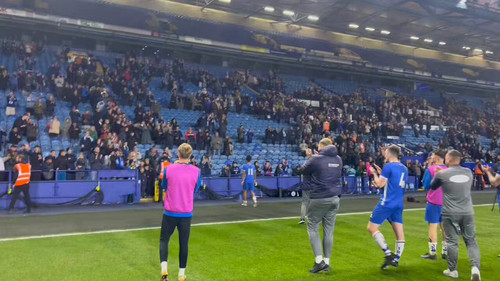 XqNFACR2kS d7Xnz.jpg