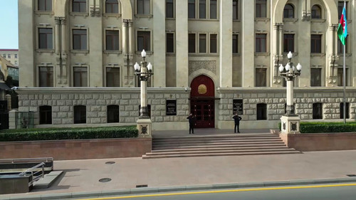 W 6Pf5oKrVrYE9AK.jpg