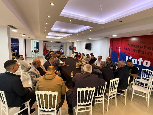 495359480 1104627401684088 5704761939645467324 n.jpg?stp=dst jpg s600x600 tt6& nc cat=104&ccb=1 7& n.jpg