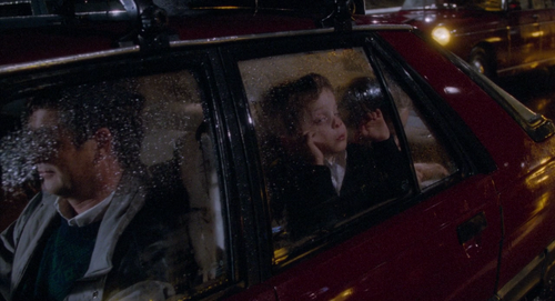 Bienvenue.à.bord!.1990.720p.BluRay.DD+2.0.x264 playHD.0:20:00.png