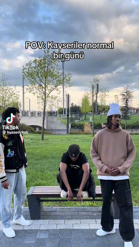 fMzlQoIP7rmZz425.jpg