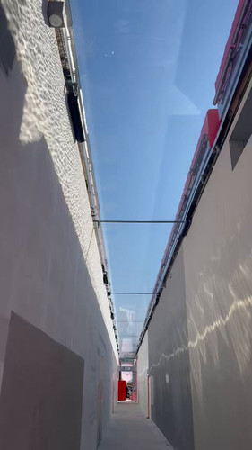 R9PTWeB DLNT lKp.jpg