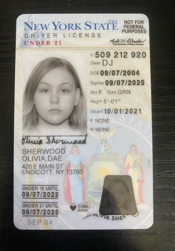 Olivia Dae Sherwood license image.jpg