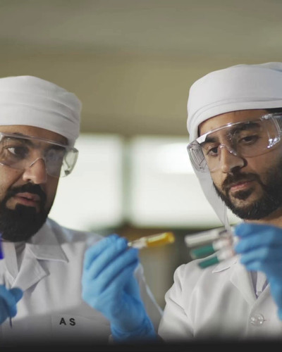 DKSDGgqf fe16xi0.jpg