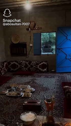 sfkjojgP 505cKyI.jpg