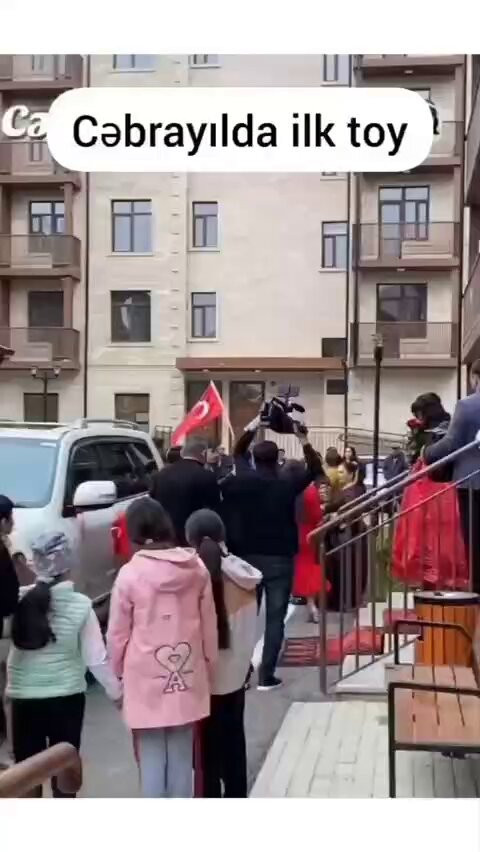 qyLf1WFwh 9oYtQg.jpg