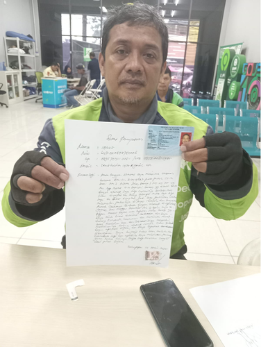 GK 11 810419527 mitra.png