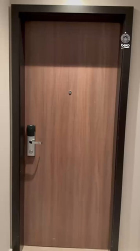 Z3ctIrzviQWKodWJ.jpg