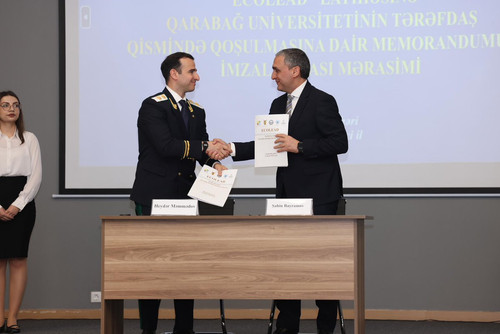 Goe1tazXYAA83J3.jpg