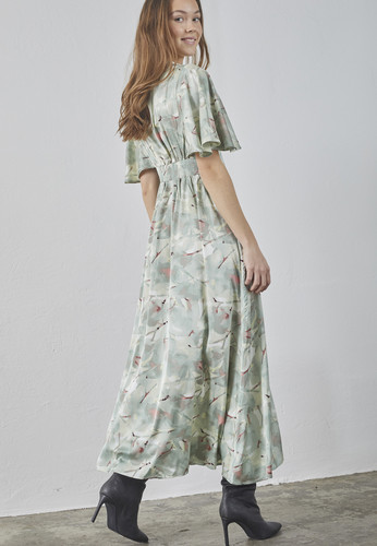 18759 800 4 gisela dr9.jpg