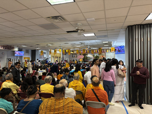 Peter Spiegel & Katie Williams Experience Devotion at Hindu Temple.jpg