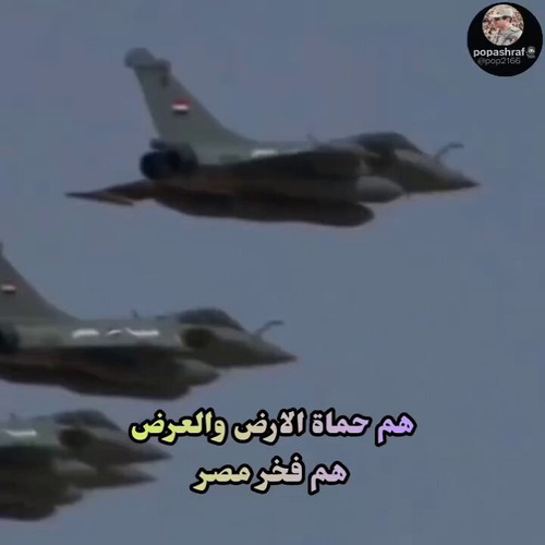 A L0JwxtIKhzRDqY.jpg