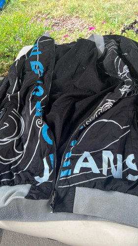 4b69722e b697 4f2e a932 82ab70c76695.jpg