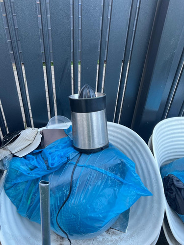 812c560f f16b 4400 8977 ea1d5b7c4a50.jpg