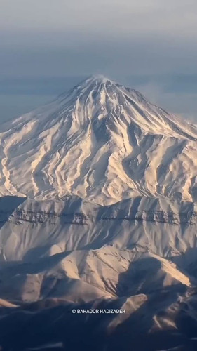 pPbayDZ9JAu Bxyb.jpg