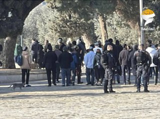 محافظة القدس: نعرب عن مخاوفنا الشديدة إزاء التصعيد الخطير والمتواصل من قبل سلطات الاحتلال الإسرائيلي ومستوطنيه بحق المسجد الأقصى المبارك....