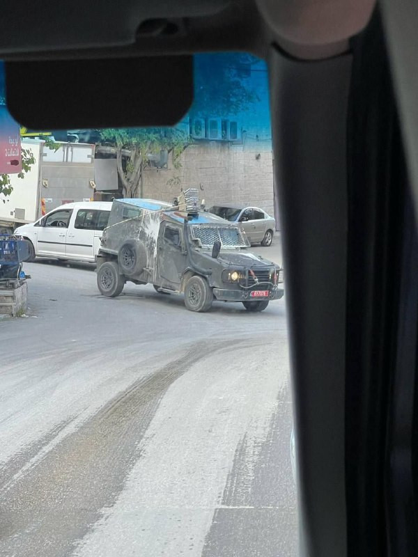 قوات الاحتلال تقتحم بلدة أبو ديس، جنوب شرق القدس المحتلة....