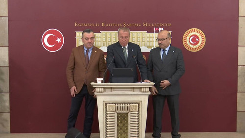 LkkQfLDjwJO 8dAt.jpg