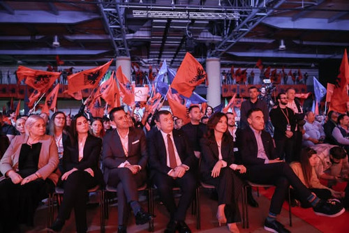 491420144 1165191498951660 1760804878257339113 n.jpg?stp=dst jpg p526x395 tt6& nc cat=106&ccb=1 7& n.jpg