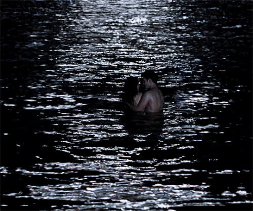 tumblr 8ef82f8d0ced09153ac56e9f1c664ff4 af5ed4a3 540.gif
