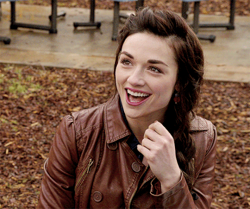 tumblr 0919925d27650a4dd8965821f2c66c6f 052b4eef 540.gif