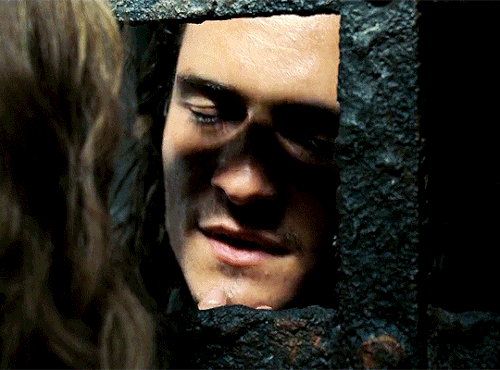 tumblr 71c37f6e57195b59b959f9021389e090 34437d5a 540.gif