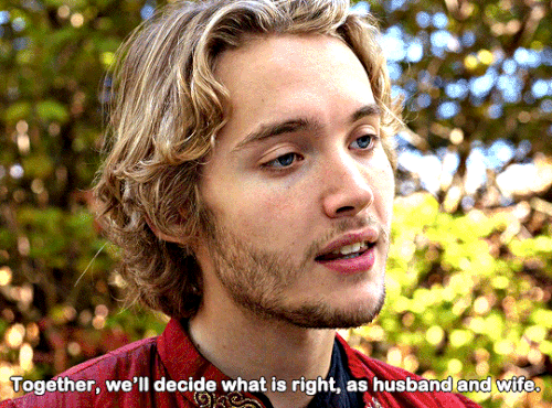 tumblr e3b36144ff7c15fc546c7b9e147139ec 636a2825 540.gif