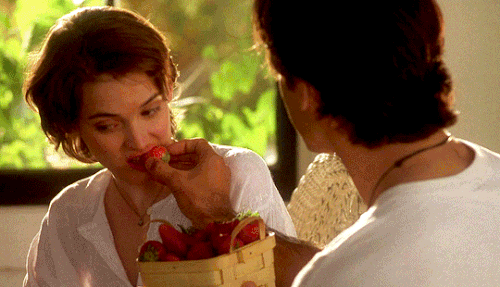 tumblr 78ef7c3865038e9d8b13b278c3d8d6e5 0554fe34 540.gif