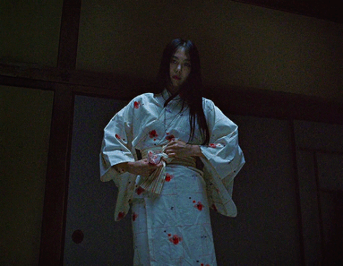 tumblr c8b8624012f91aa55895b615f41775f4 5d4268aa 540.gif