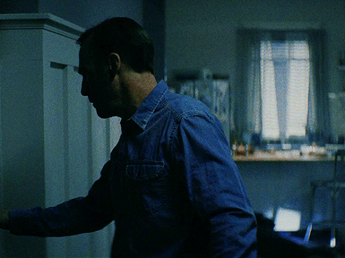 tumblr 21c93eefd7347054170c6968e8e1d4a5 874fd7f8 540.gif