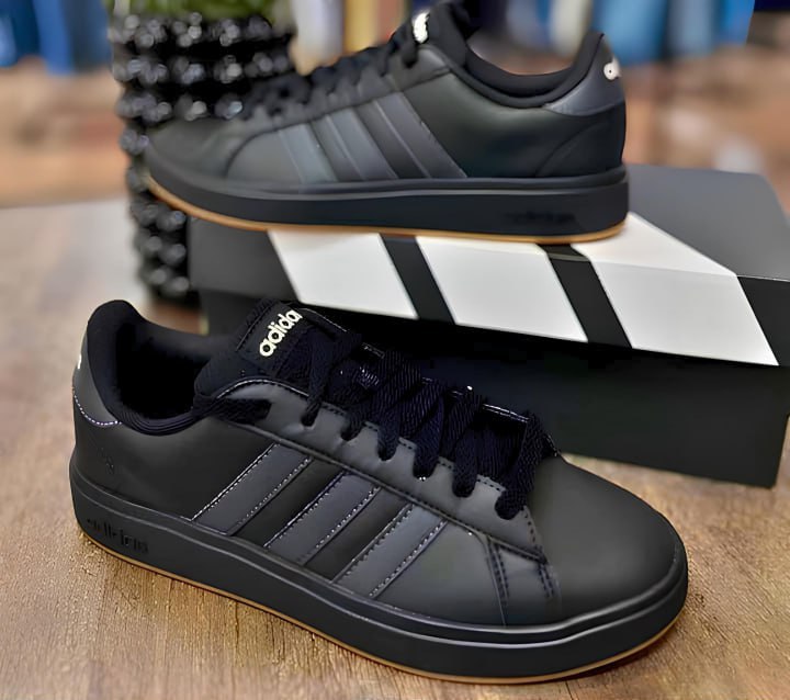 Tênis adidas Grand Court Base All Black