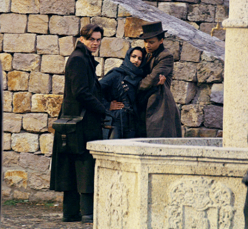 tumblr 6fb3074f9c6789556309170b3b1104de 799361b0 540.gif