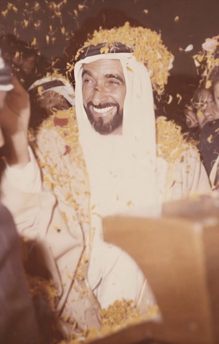 GmHP9kibcAI9Gra.jpg