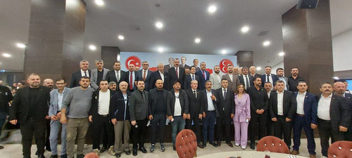 GmLf04ca0AEmc2F.jpg