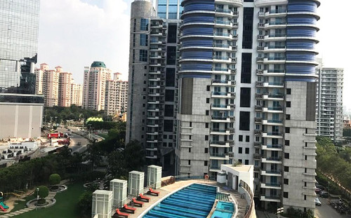 Sophisticated Living Awaits: DLF Pinnacle in Gurgaon for Rent.jpg