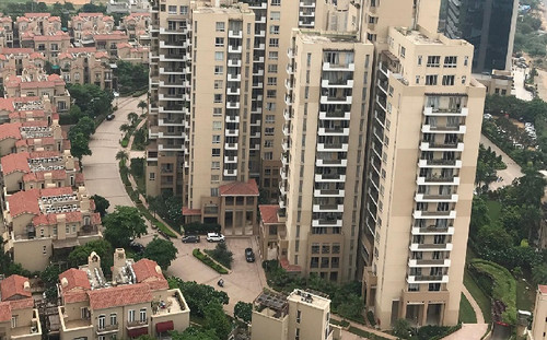 Elevate Your Lifestyle: Rent at Emaar The Palm Springs in Gurgaon with Property4Sure.jpg