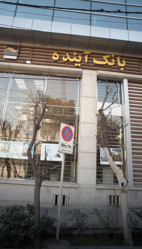 GmKx4G0W4AA3TLV.jpg