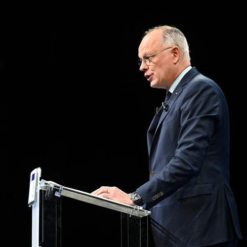 GmLWY43XwAEeuok.jpg