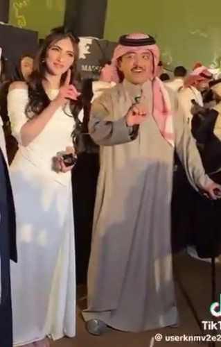 GmPg4beaMAA KfD.jpg