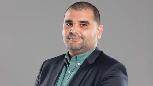 GmOZU 8W4AAwml2.jpg