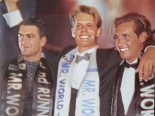 mu Karahan Cantay tom nuyens gabriel soto.jpg